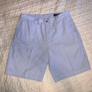 Vineyard vines seersucker shorts